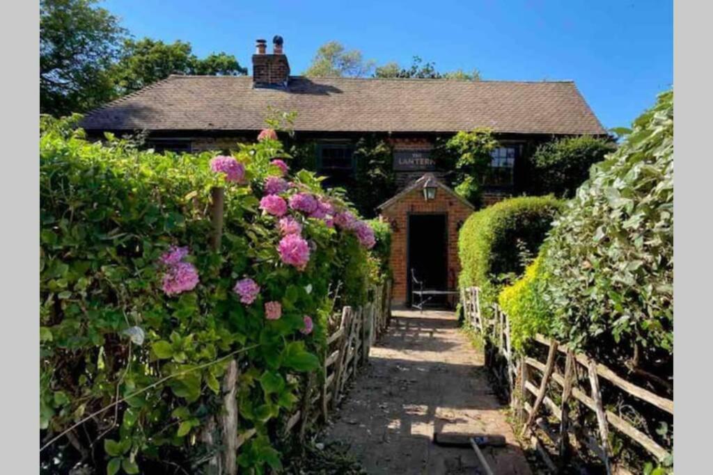 Martin Mill17Th Century Boutique Getaway In The Countrysideアパートメント エクステリア 写真